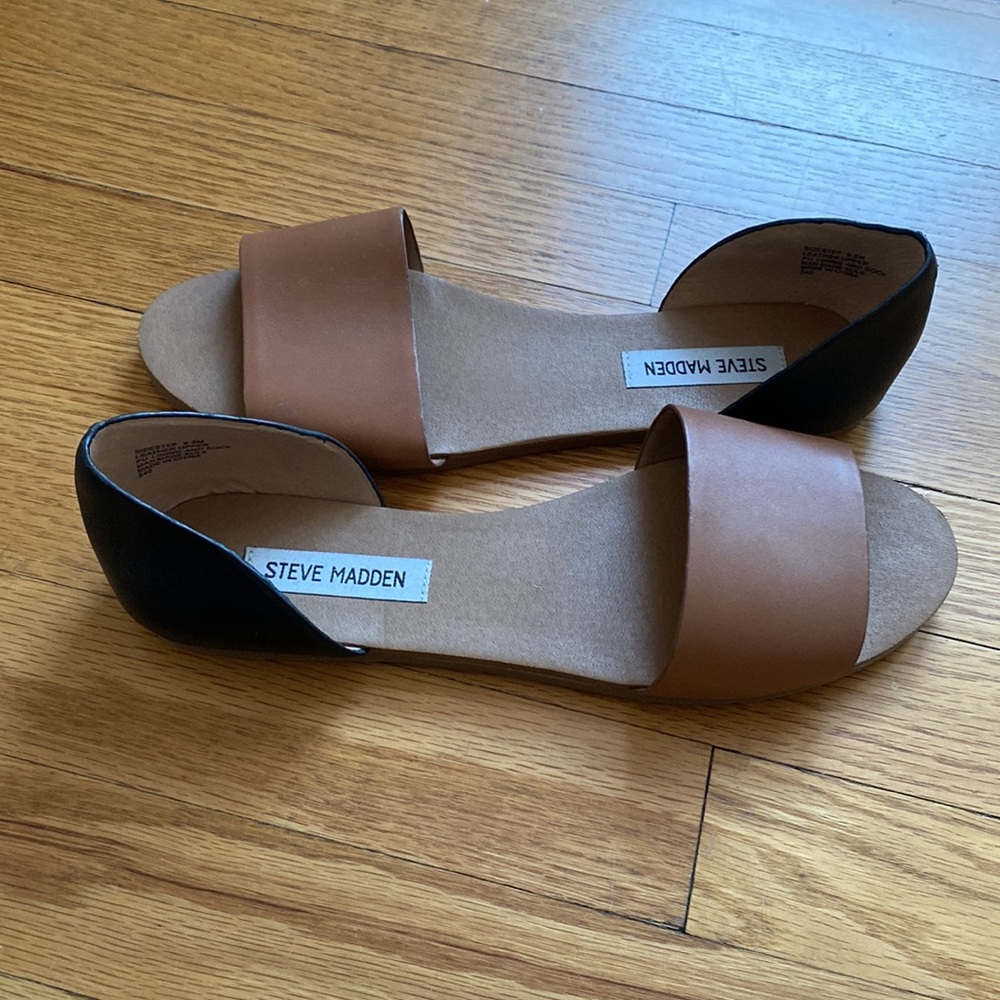 NWT Steve Madden Sandals